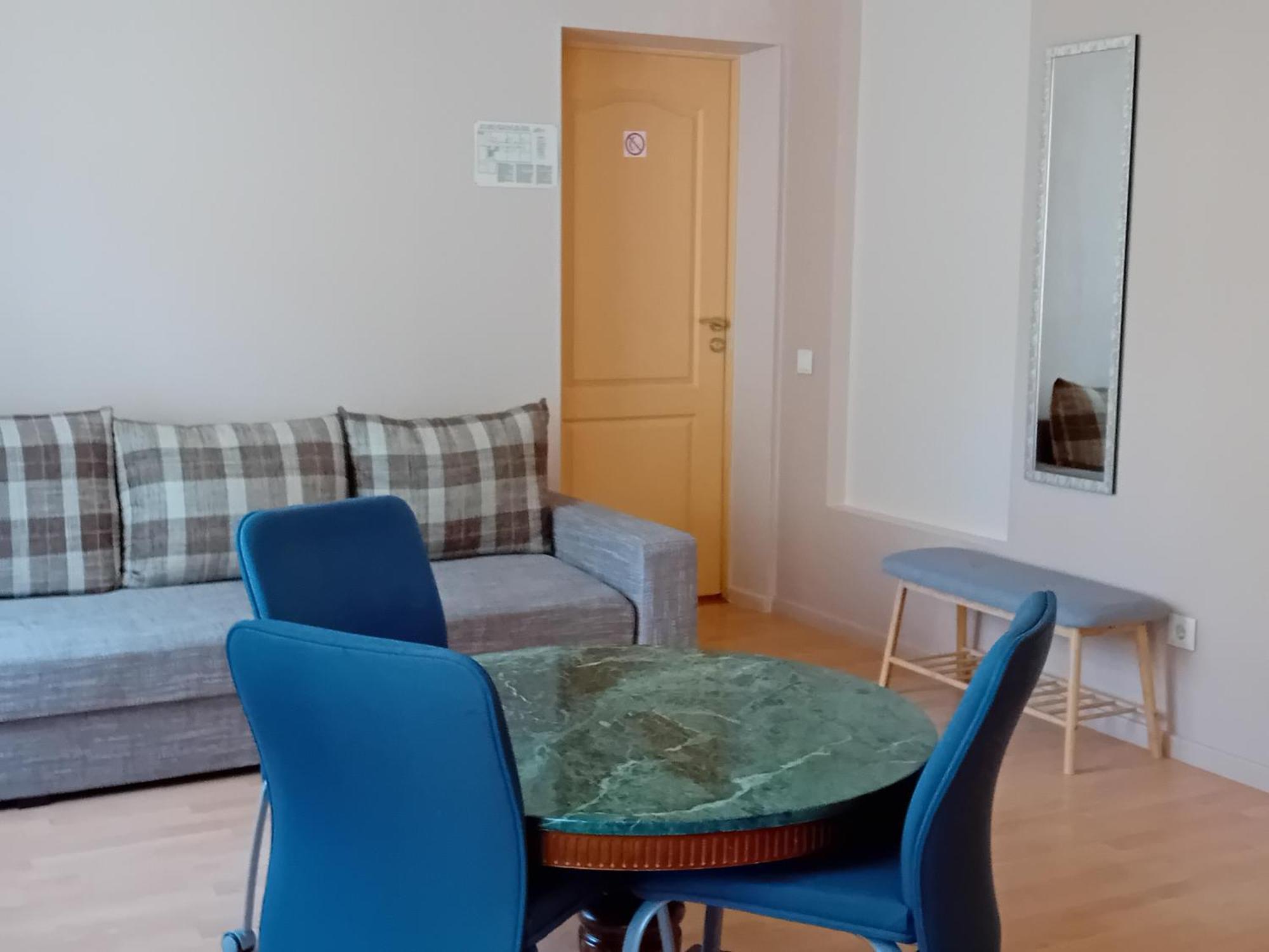 Juras Brize Hotell Ventspils Eksteriør bilde