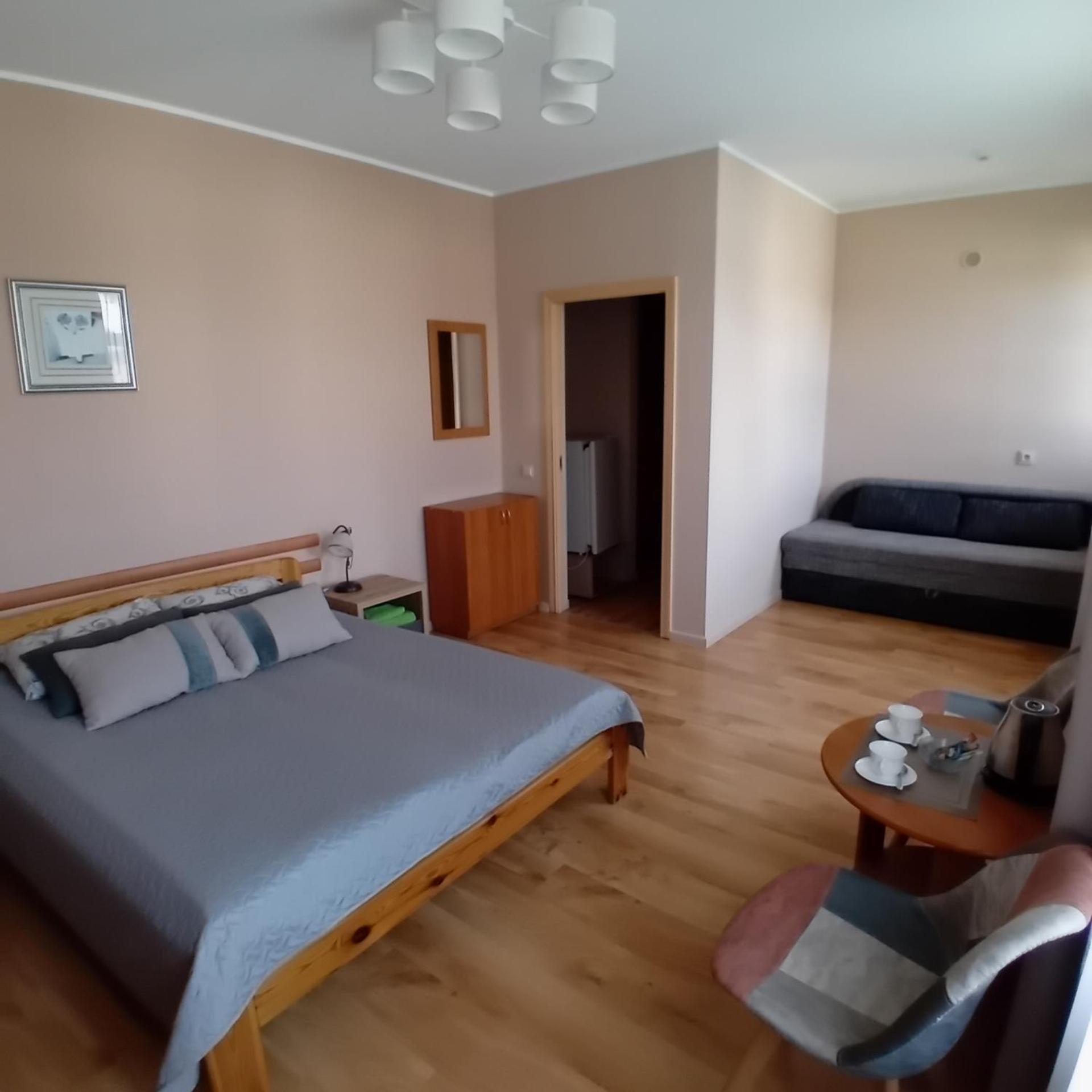 Juras Brize Hotell Ventspils Eksteriør bilde