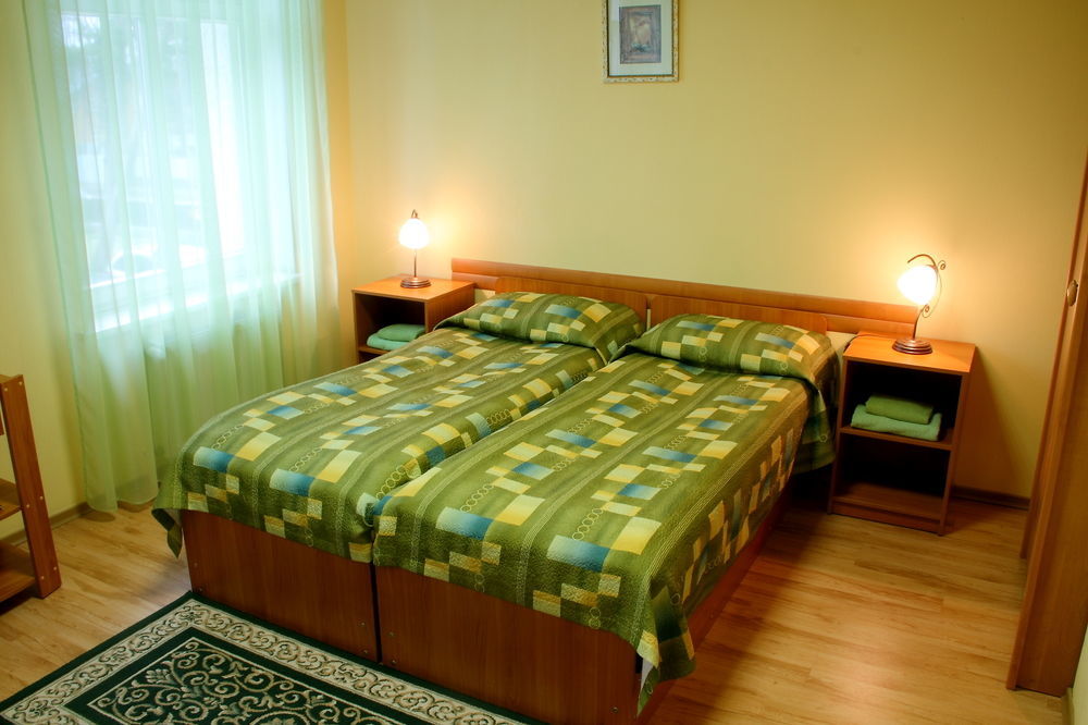 Juras Brize Hotell Ventspils Eksteriør bilde